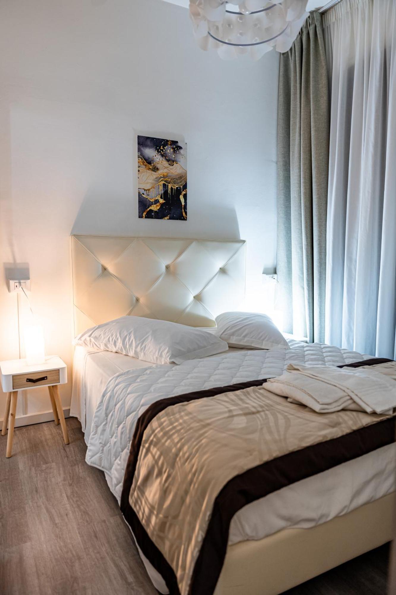 Florence Rooms Novella Exterior foto